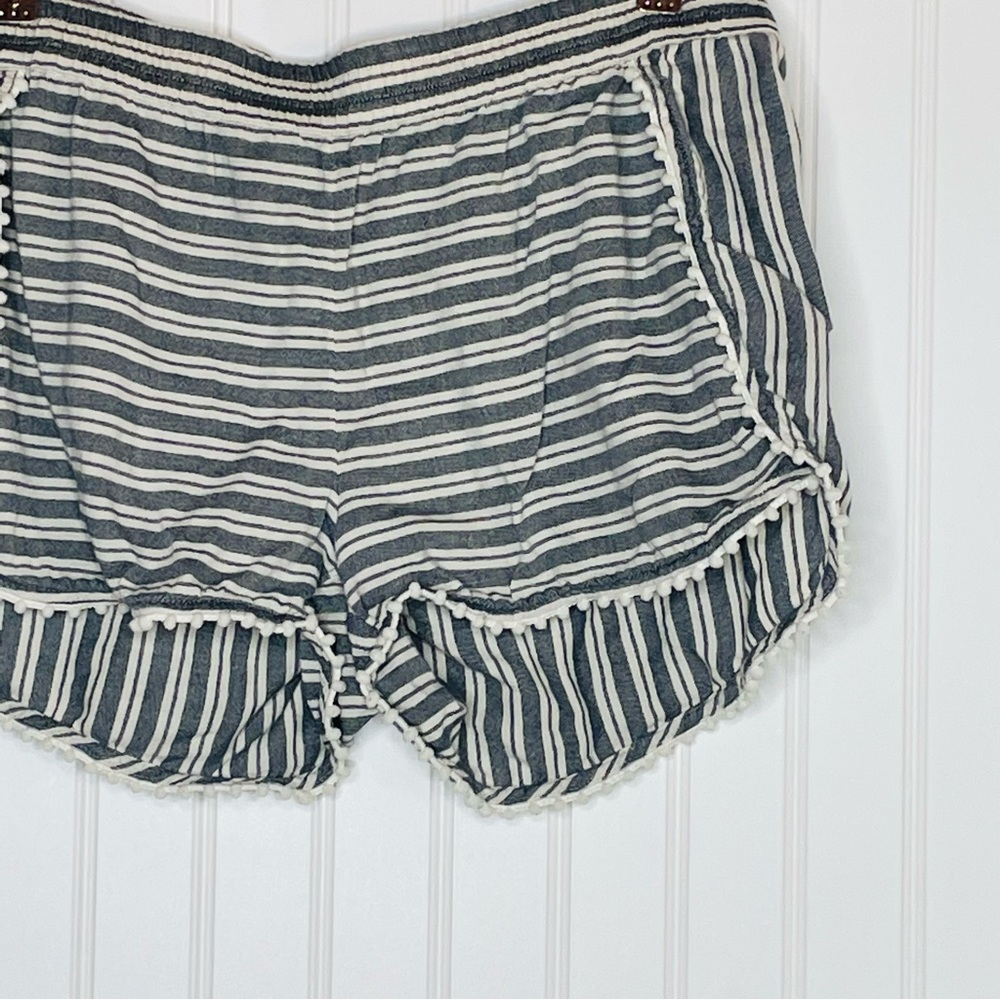 Madewell Striped Oahu Cover Up Shorts - Picture 3 of 7